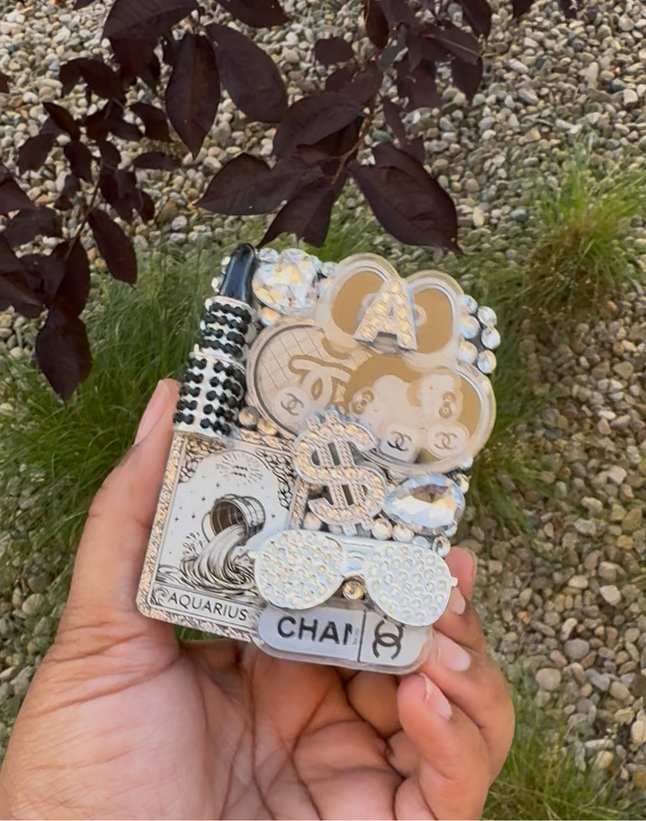 Custom led compact mirror